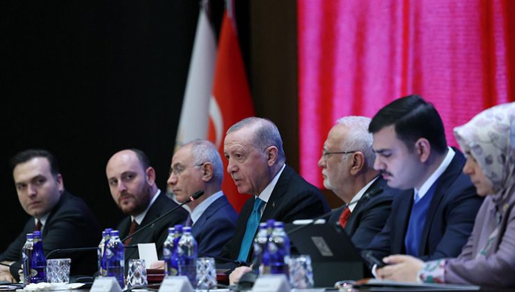 AK Parti MKYK toplantısı başladı